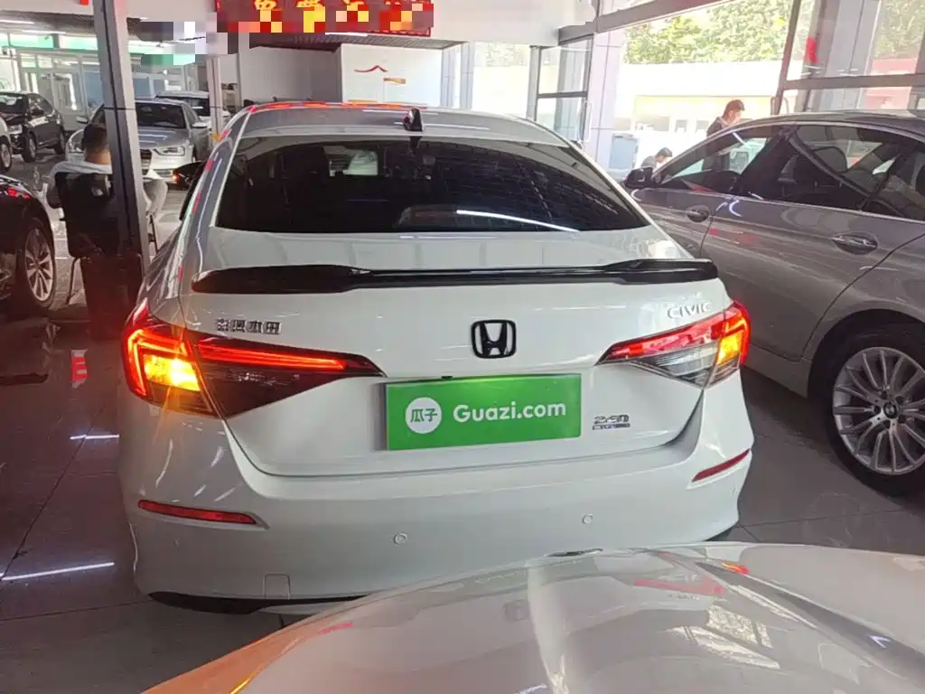 Honda Civic — фото 6