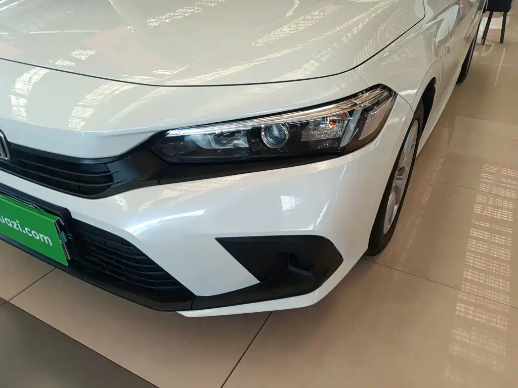 Honda Civic — фото 18