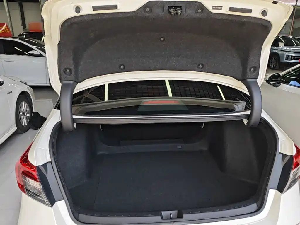 Honda Civic — фото 19