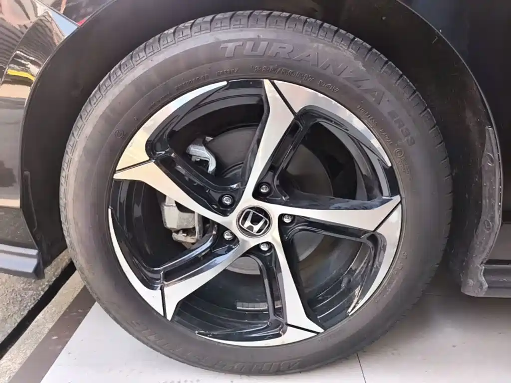 Honda Accord — фото 23