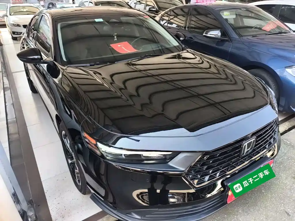 Honda Accord — фото 4