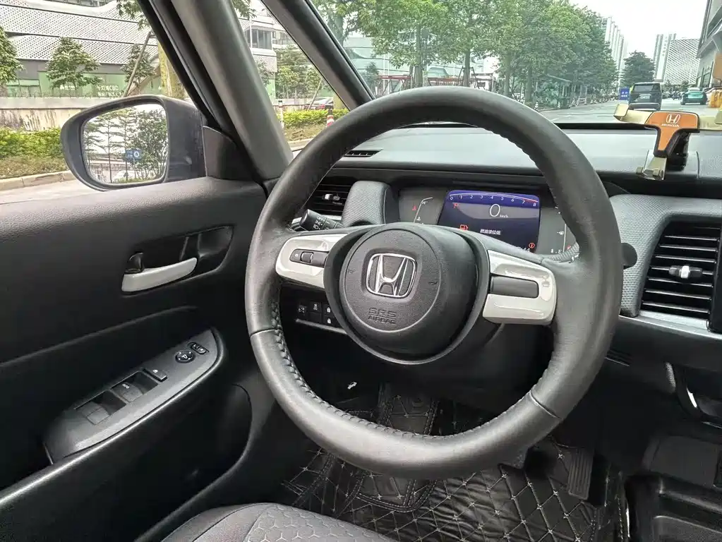 Honda Fit — фото 11