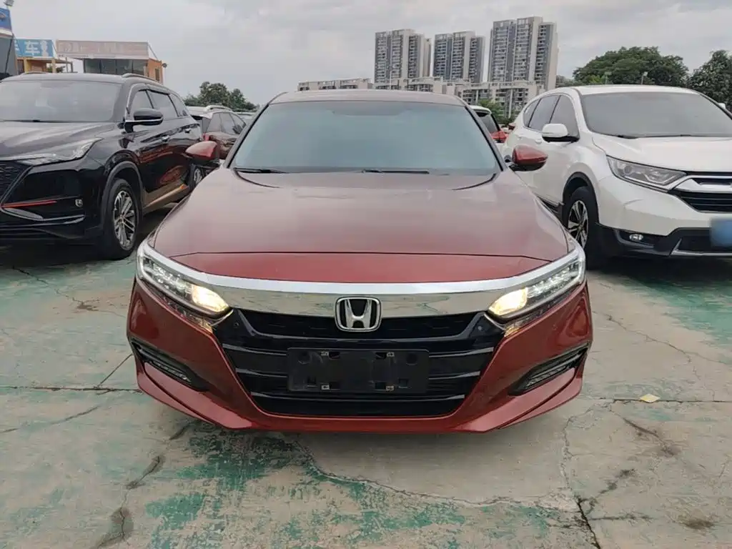 Honda Accord — фото 3