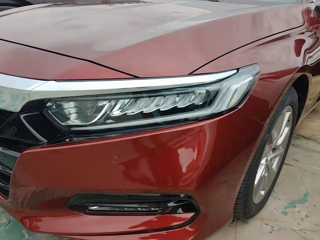 Honda Accord — фото 24