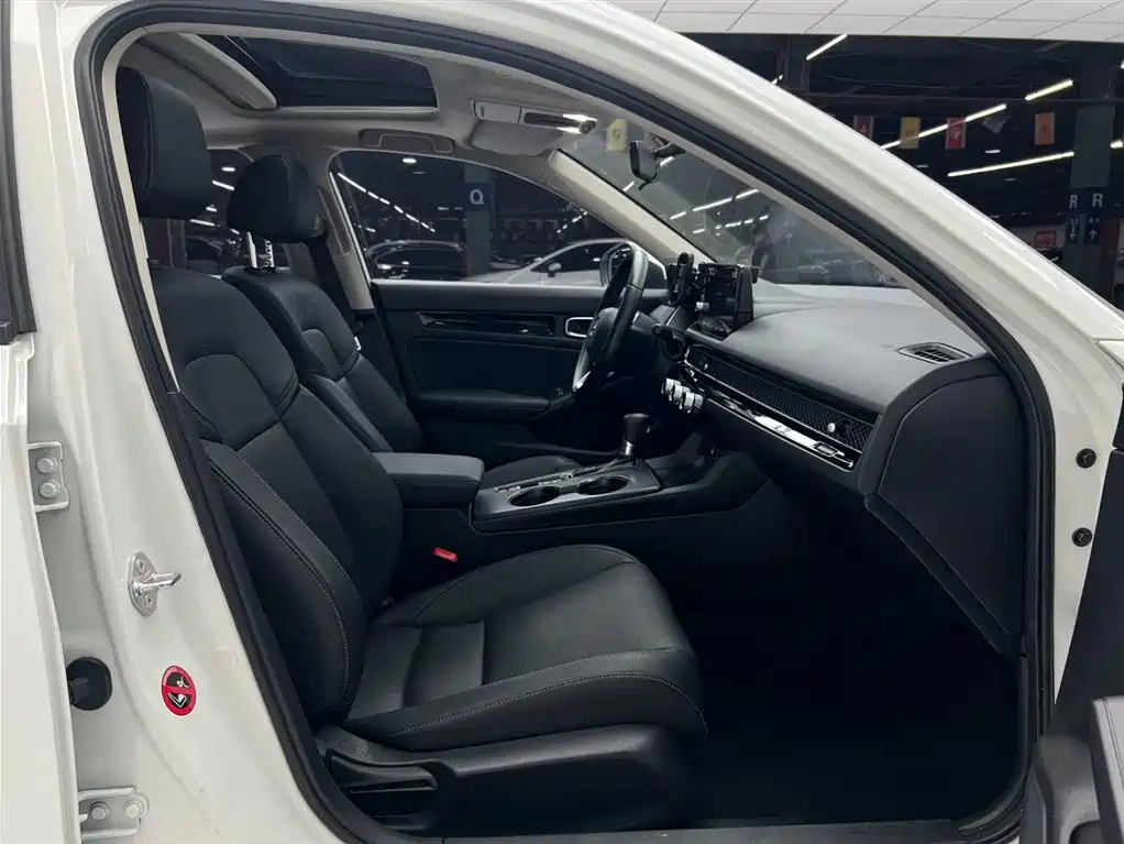 Honda Civic — фото 15