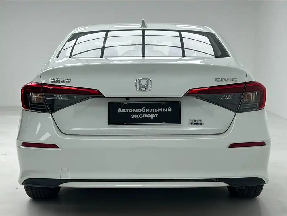 Honda Civic — фото 8