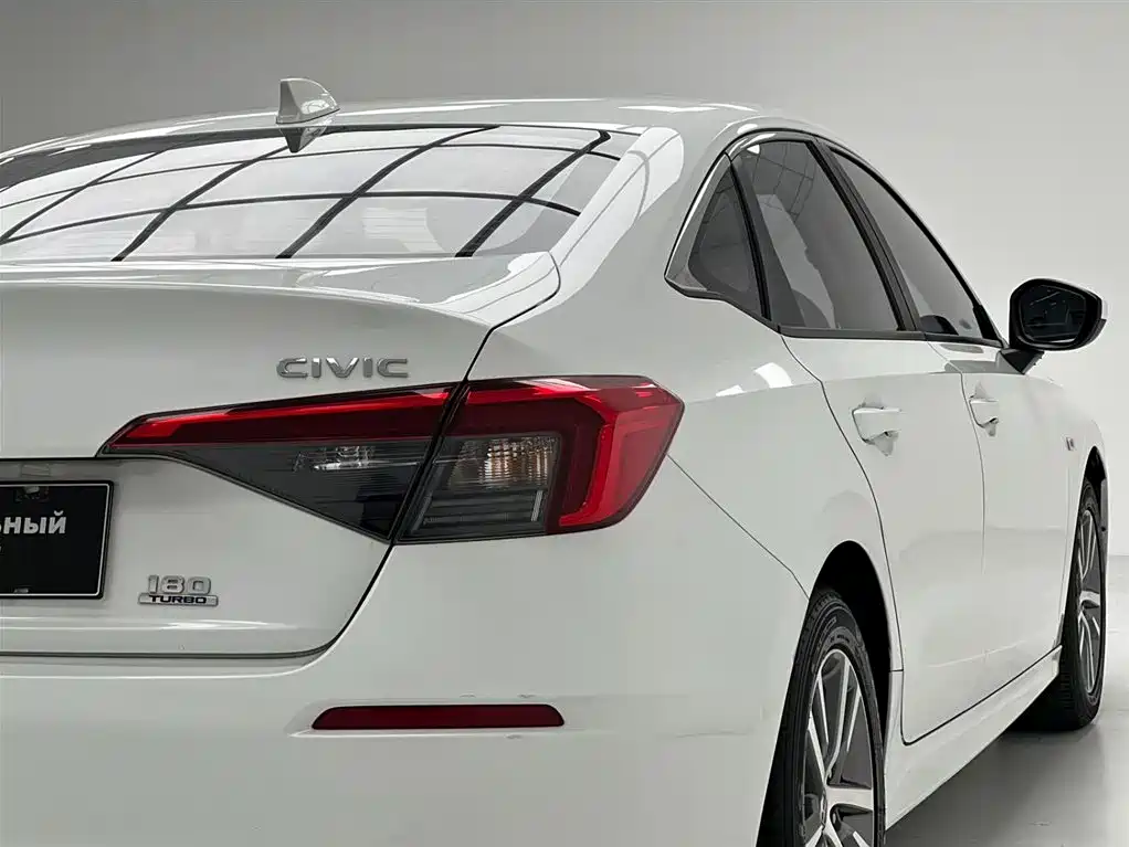 Honda Civic — фото 9