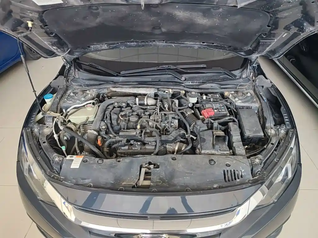 Honda Civic — фото 20