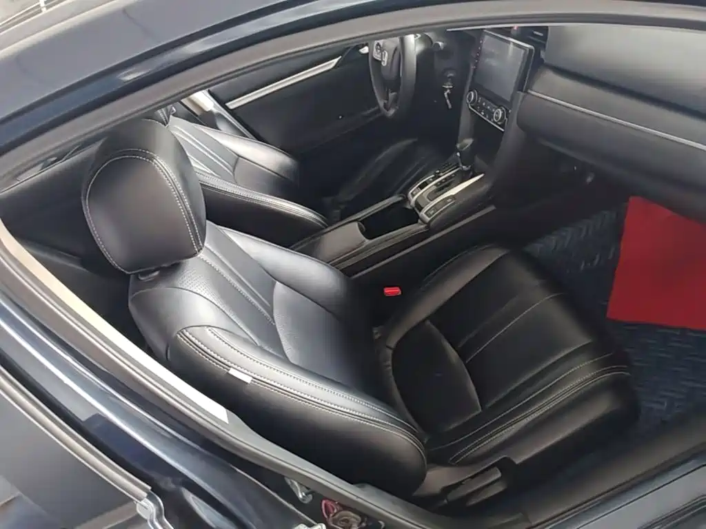 Honda Civic — фото 25