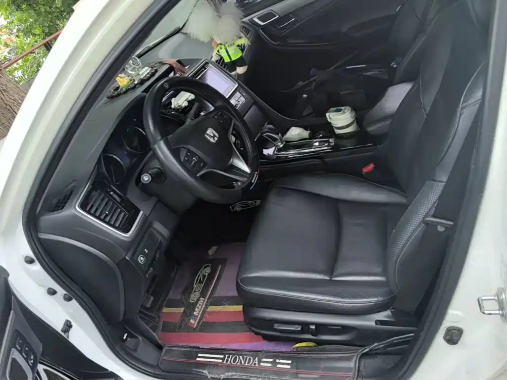 Honda Spirior — фото 15