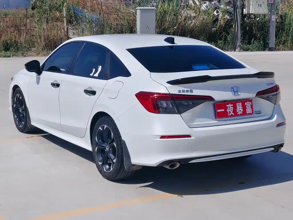 Honda Civic — фото 9