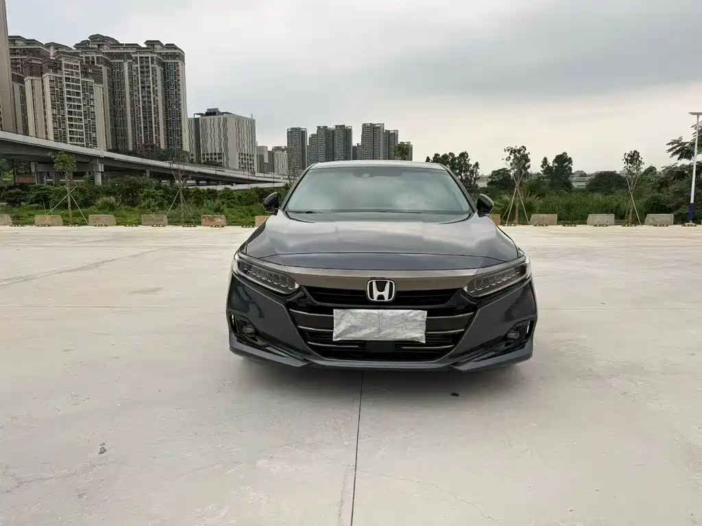 Honda Accord — фото 2