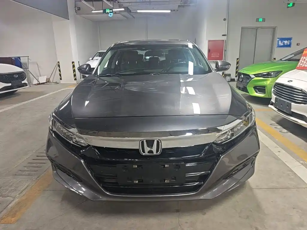 Honda Accord — фото 3