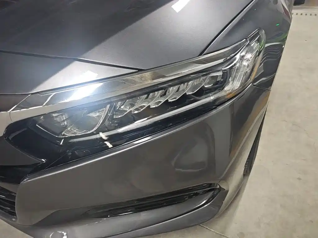 Honda Accord — фото 24