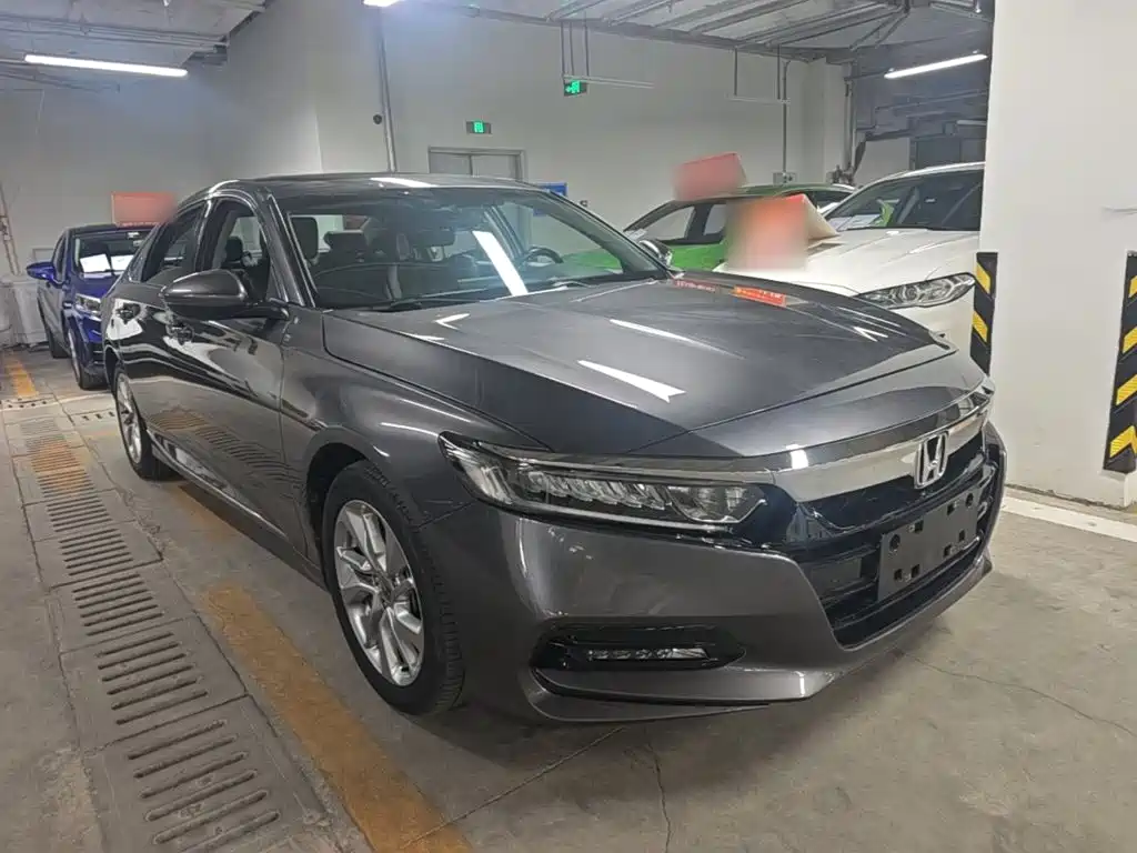 Honda Accord — фото 4