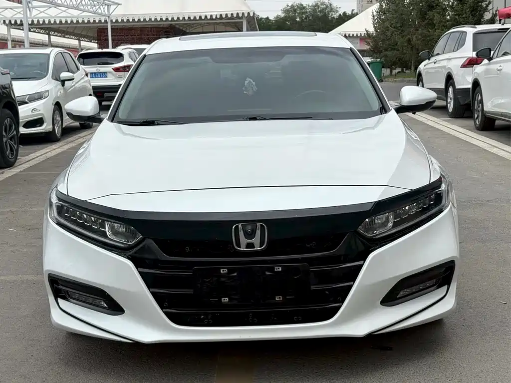 Honda Accord — фото 2