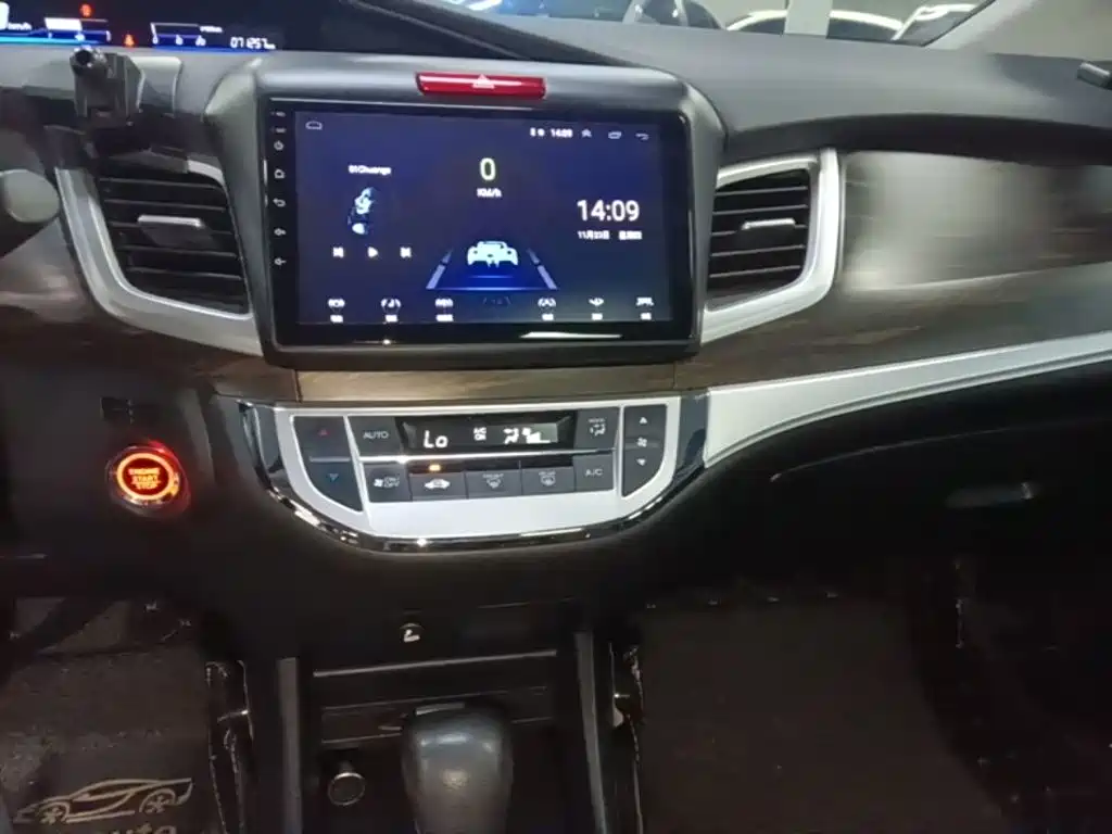 Honda Jade — фото 13