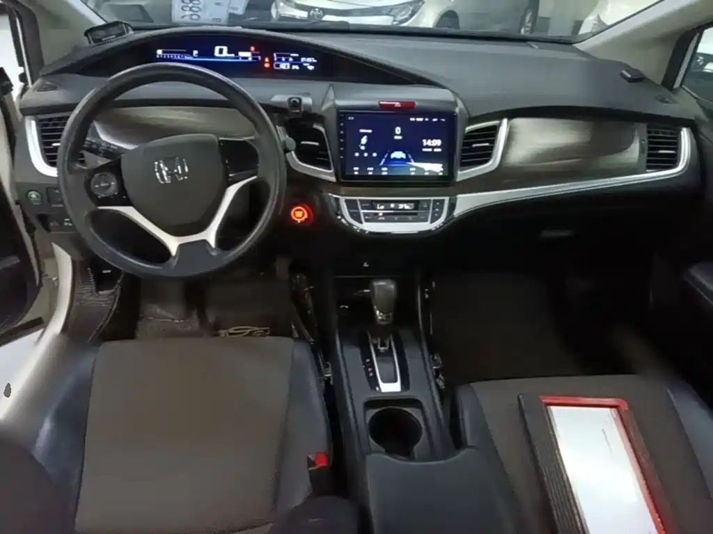 Honda Jade — фото 10