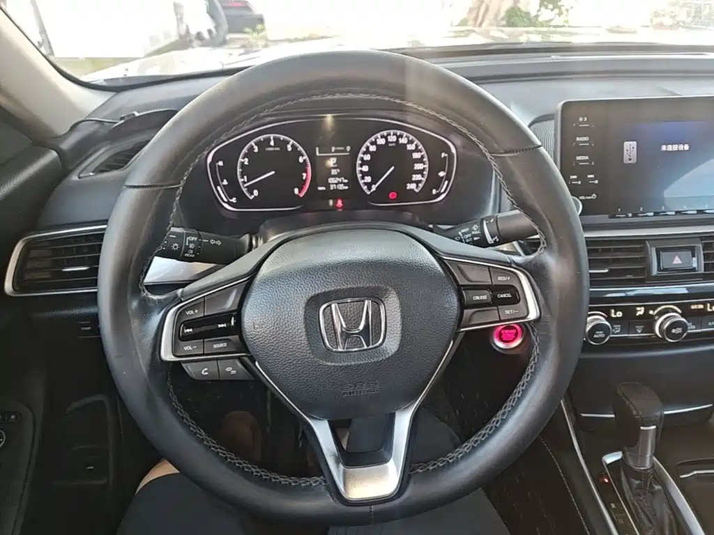 Honda Inspire — фото 11