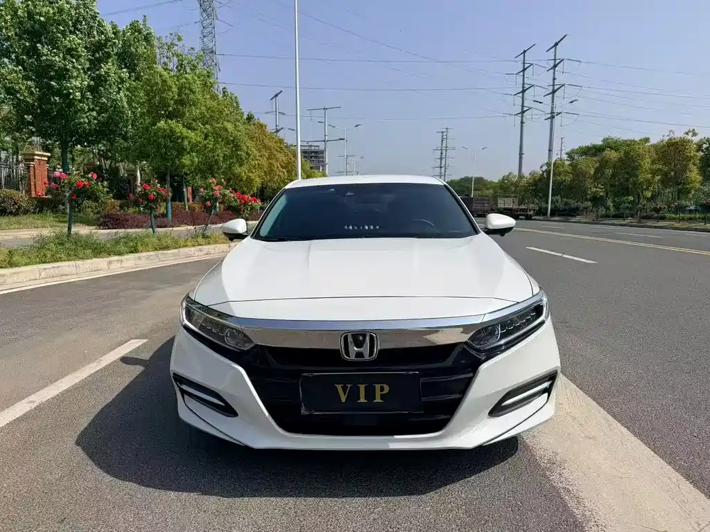 Honda Accord — фото 2