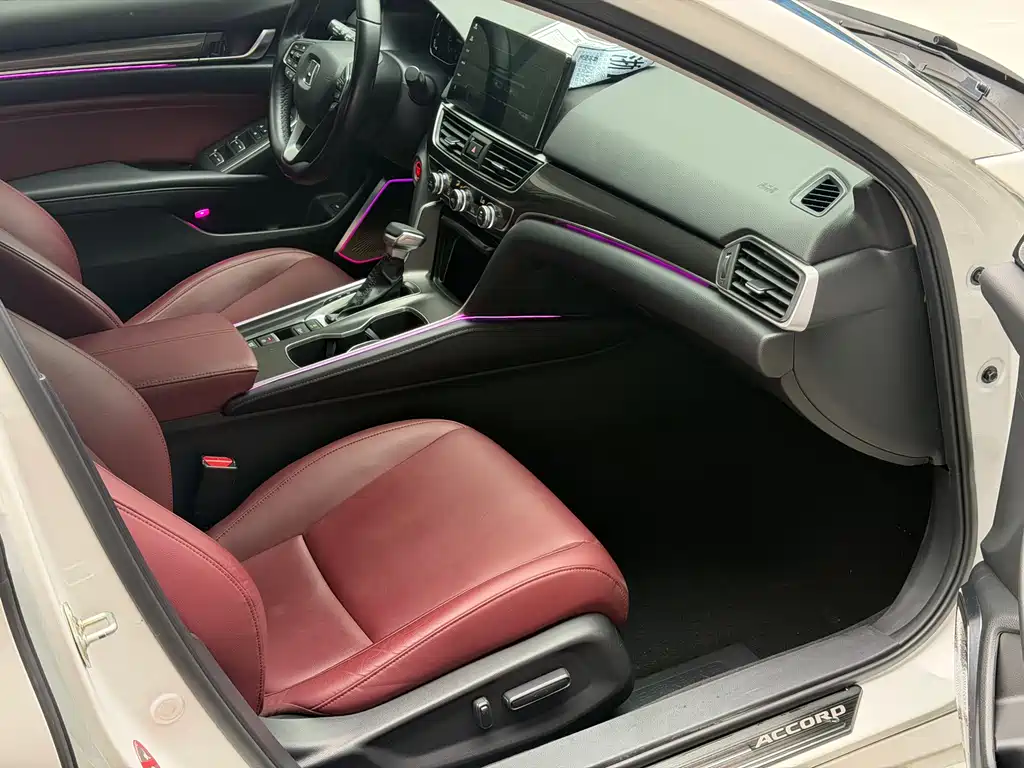 Honda Accord — фото 5