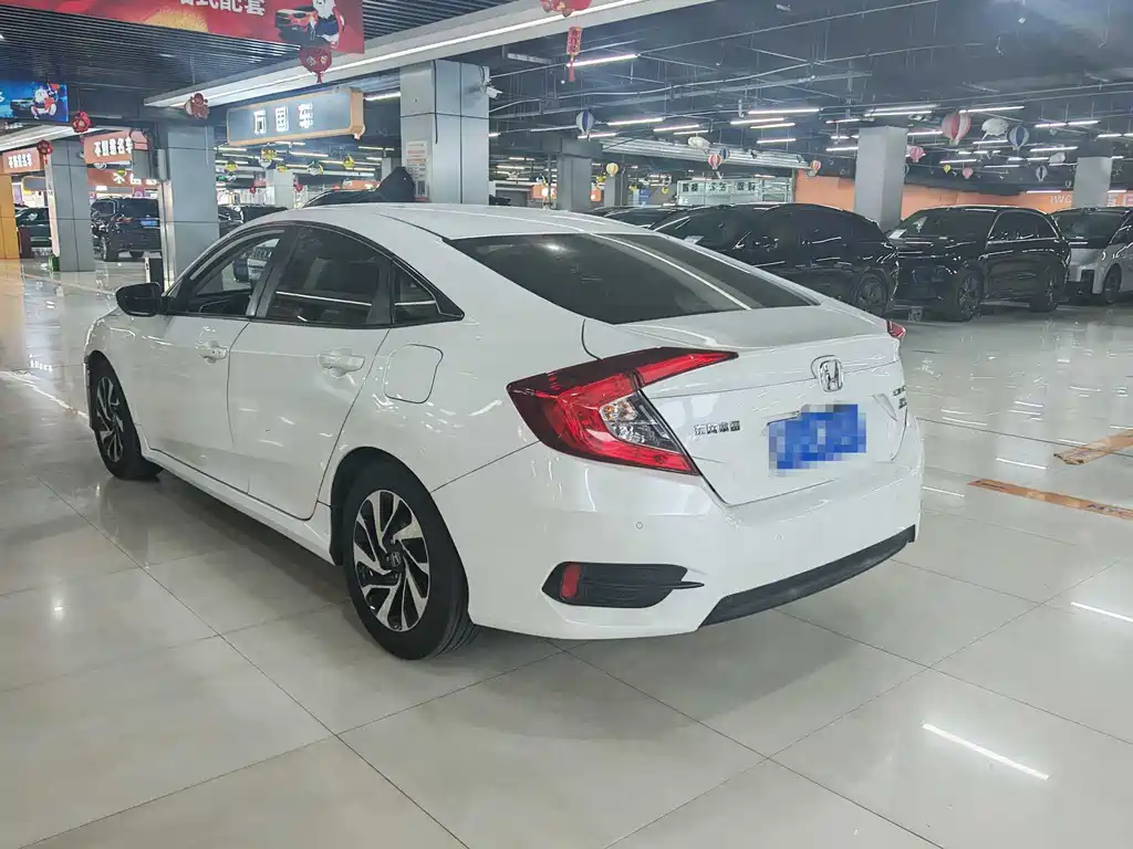 Honda Civic — фото 3