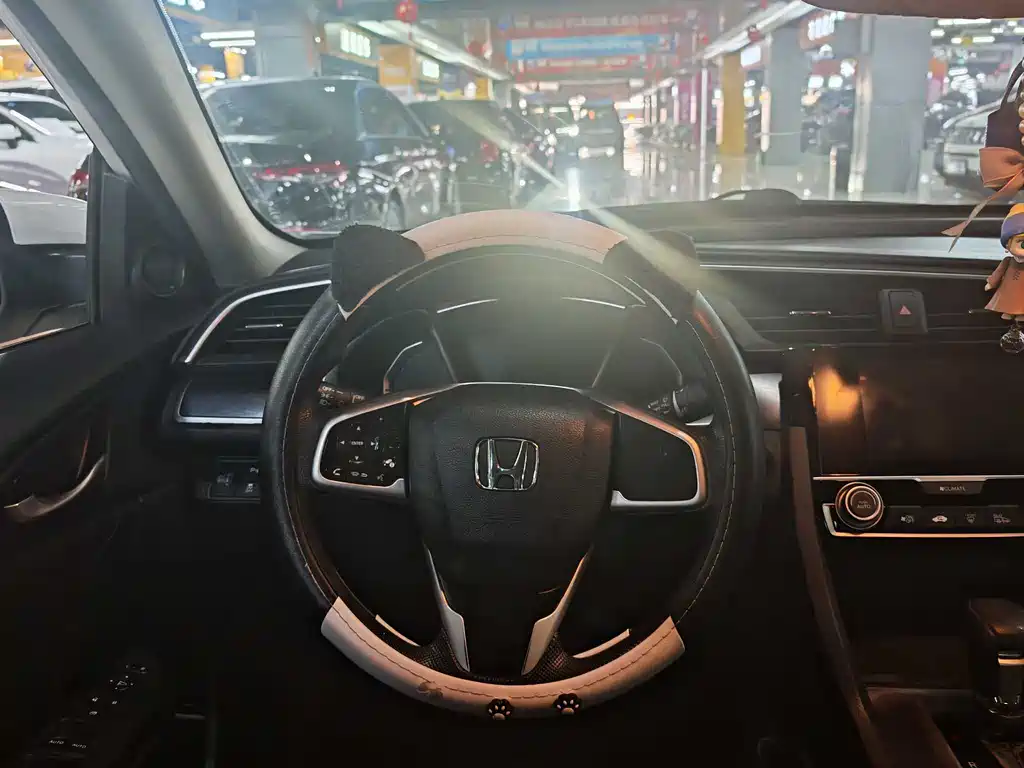 Honda Civic — фото 6