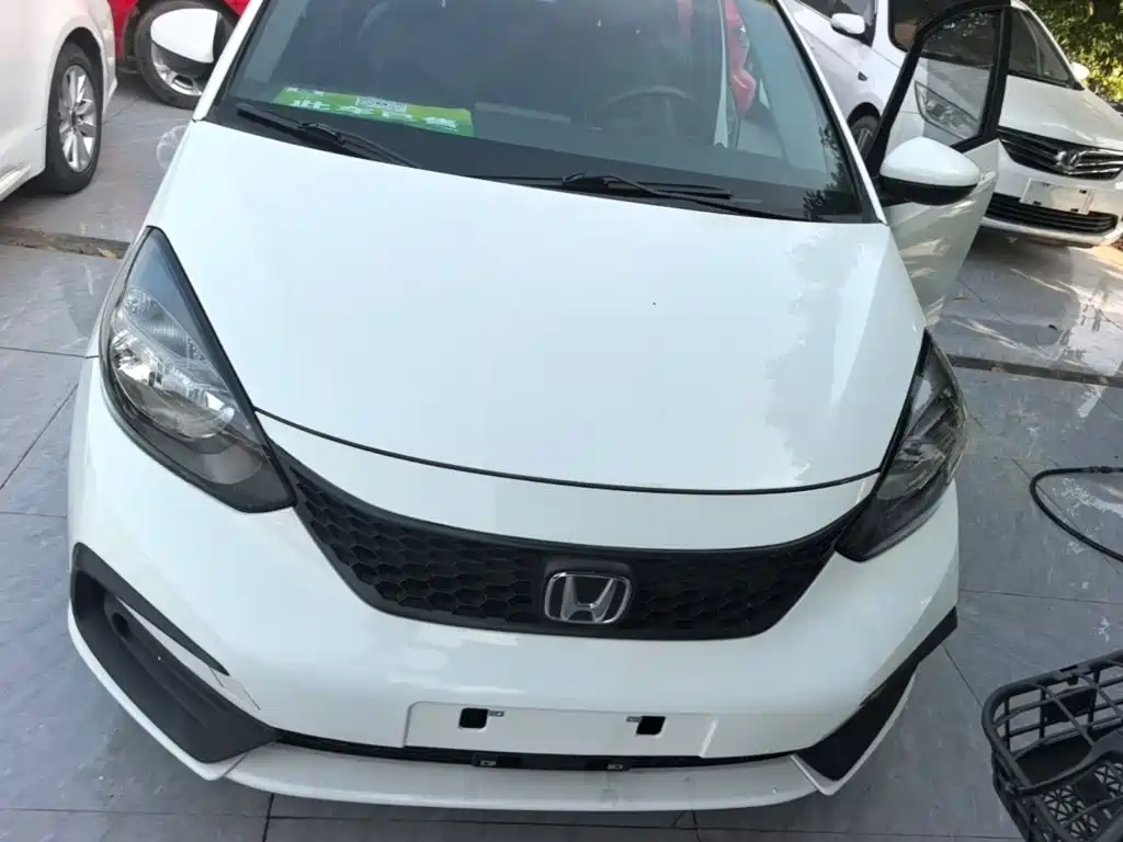 Honda Fit — фото 3