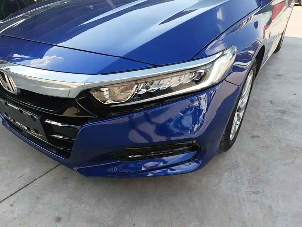 Honda Accord — фото 24