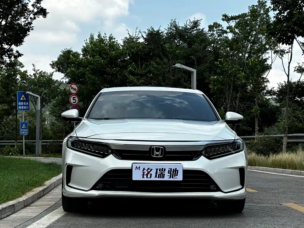 Honda Inspire — фото 2
