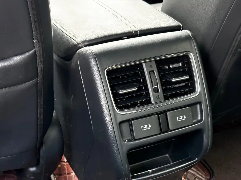 Honda Inspire — фото 15