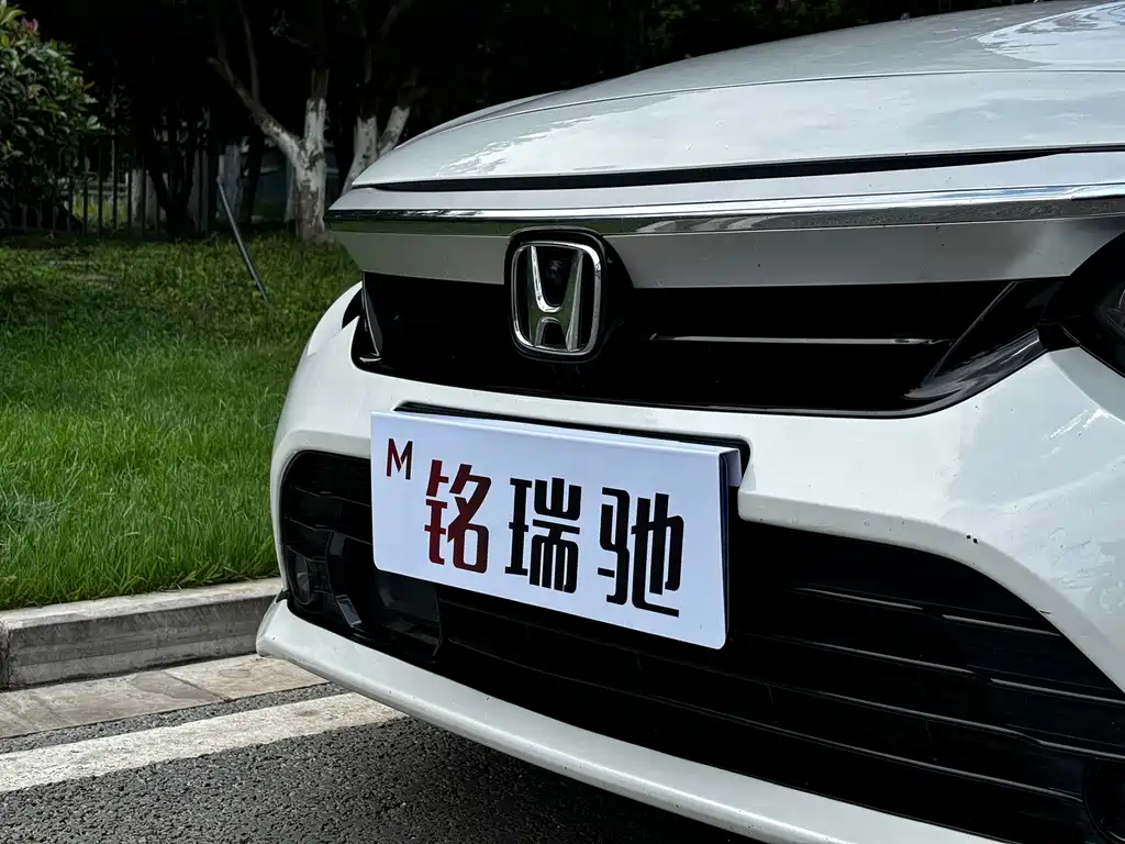 Honda Inspire — фото 3