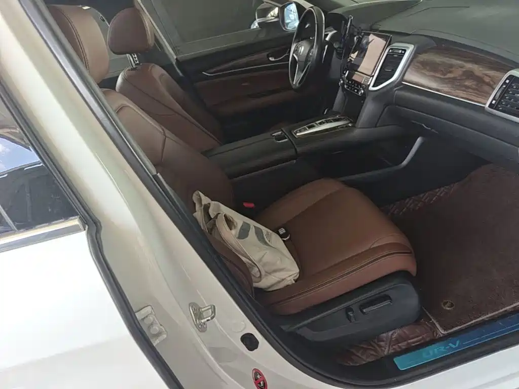 Honda UR-V — фото 25