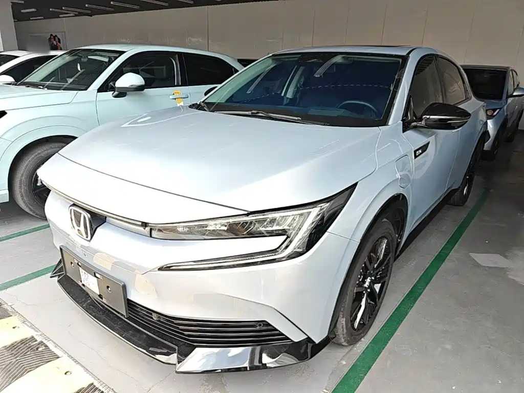 Honda e:NP2 — фото 2