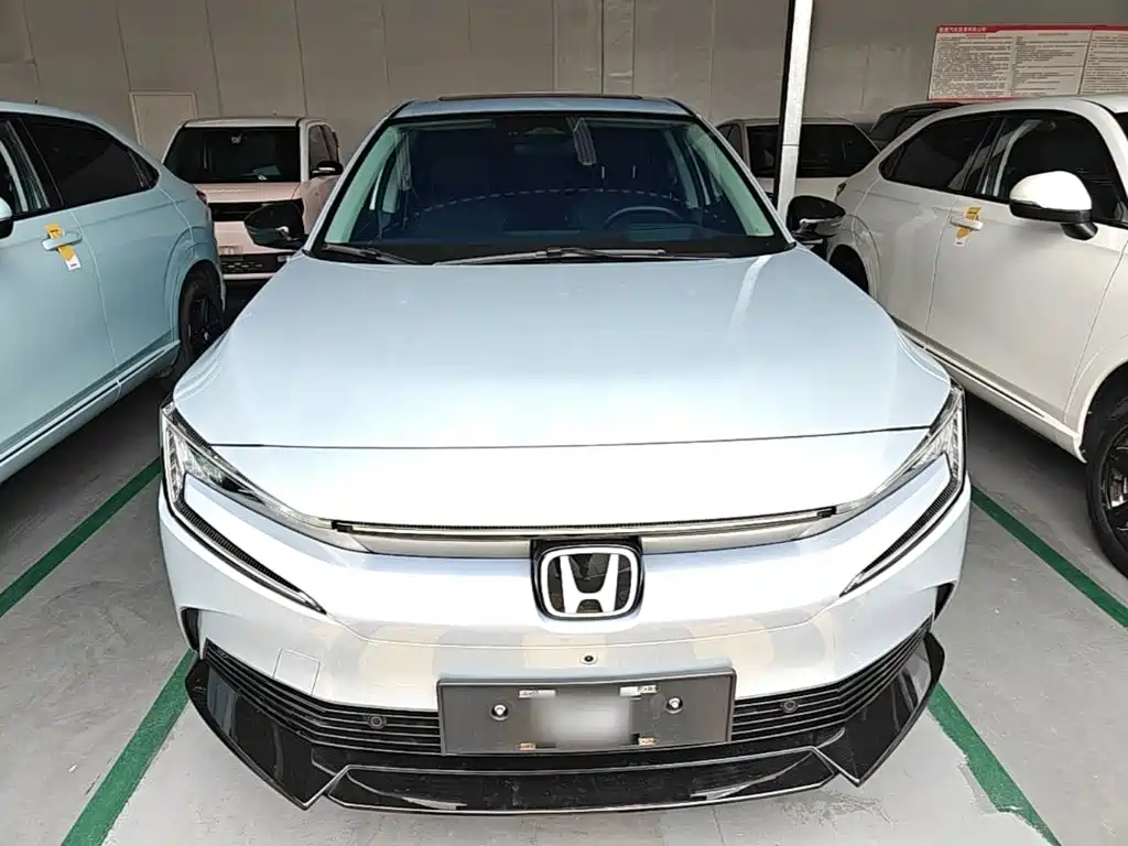 Honda e:NP2 — фото 3