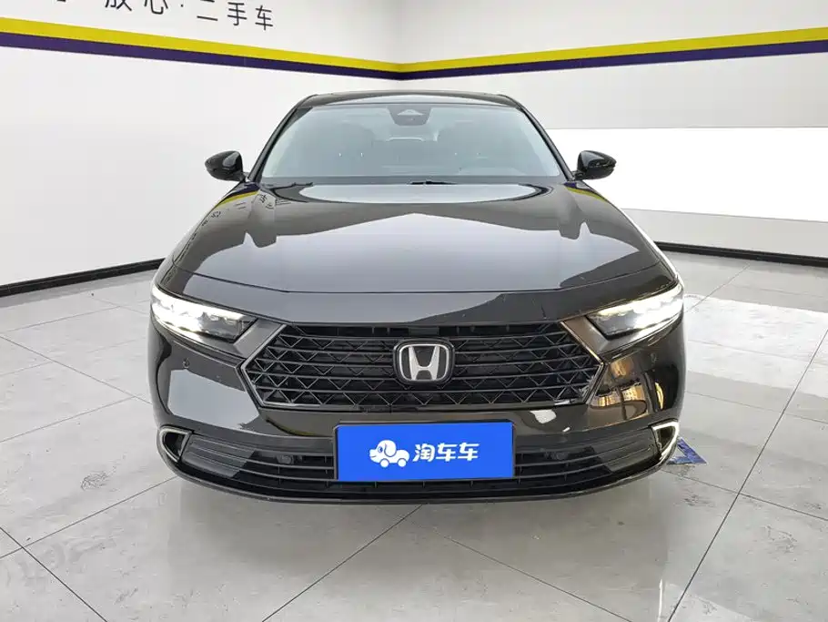 Honda Accord — фото 2