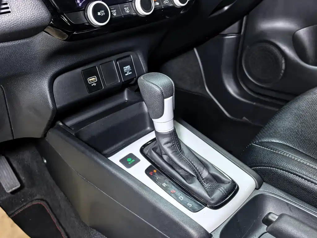 Honda Fit — фото 18