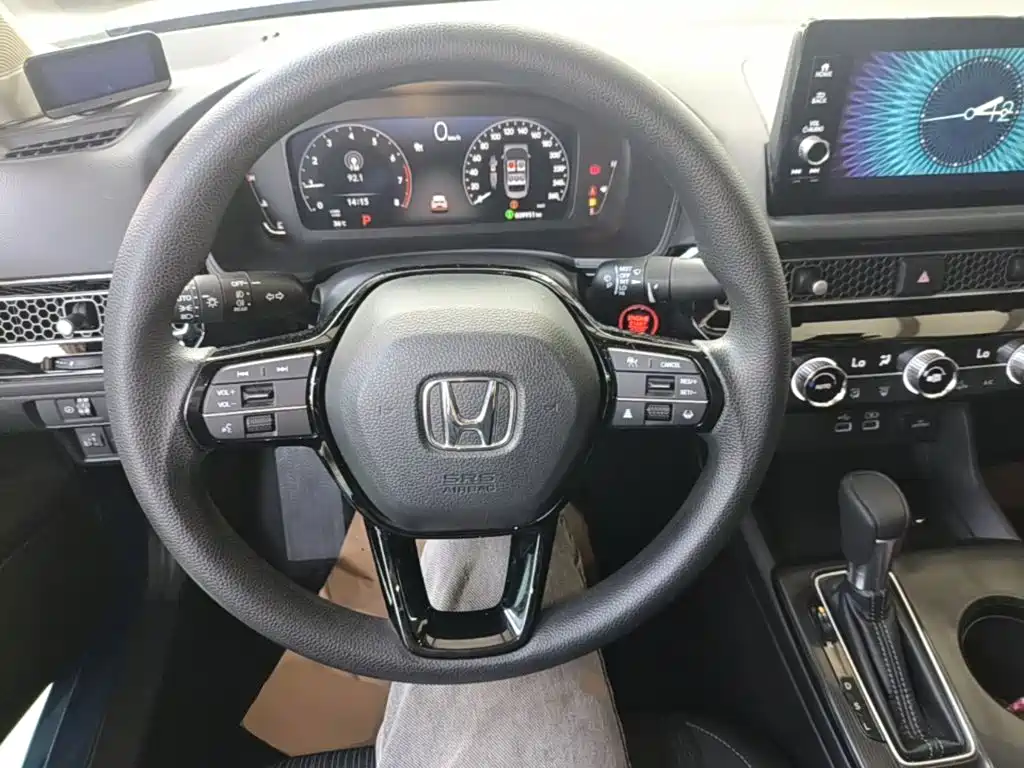 Honda Civic — фото 11