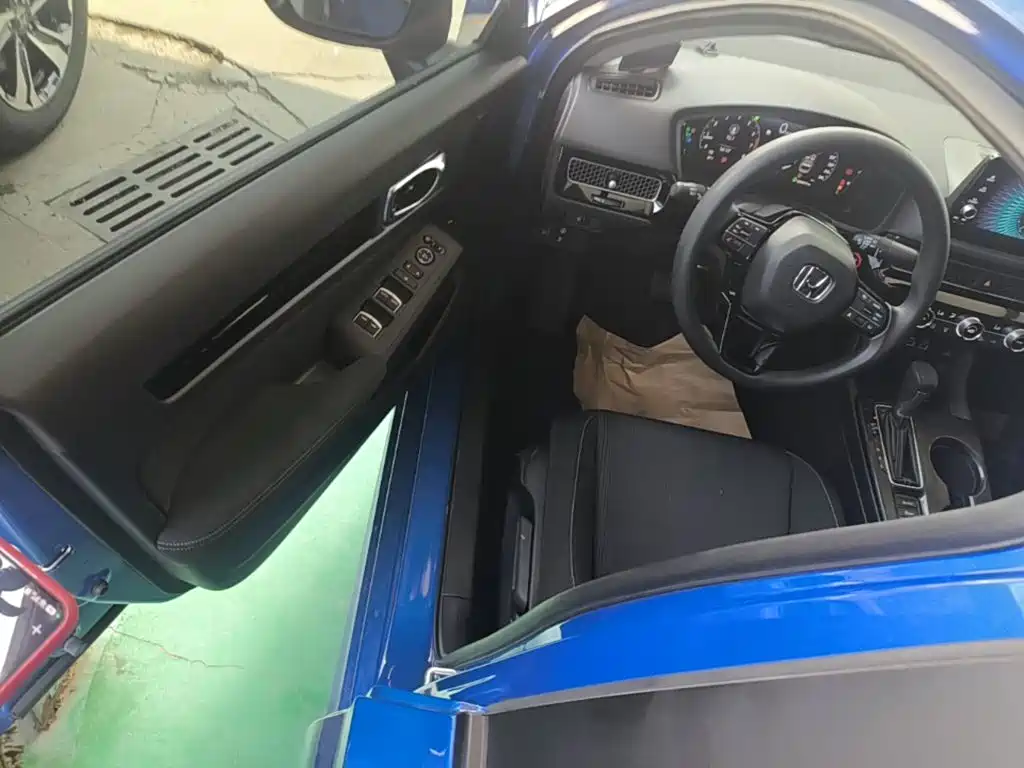 Honda Civic — фото 16