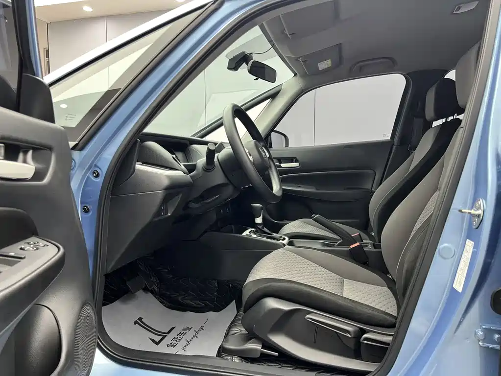 Honda Fit — фото 7