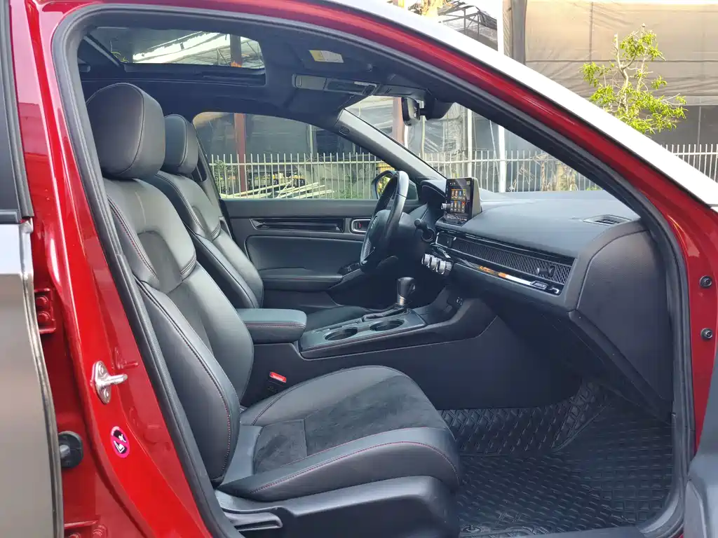 Honda Civic — фото 11