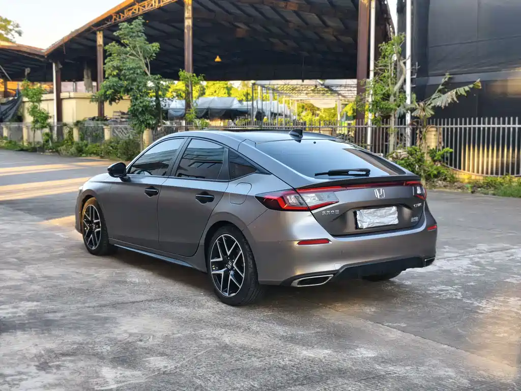 Honda Civic — фото 6