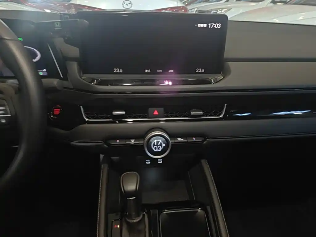 Honda Inspire — фото 13