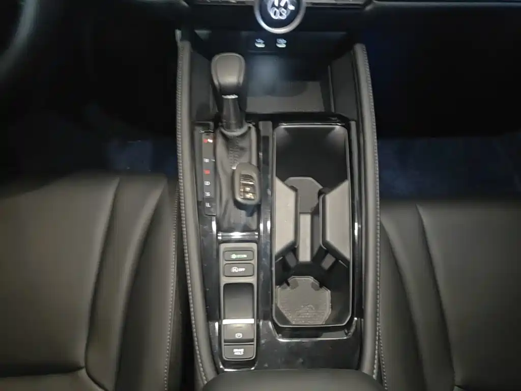 Honda Inspire — фото 14