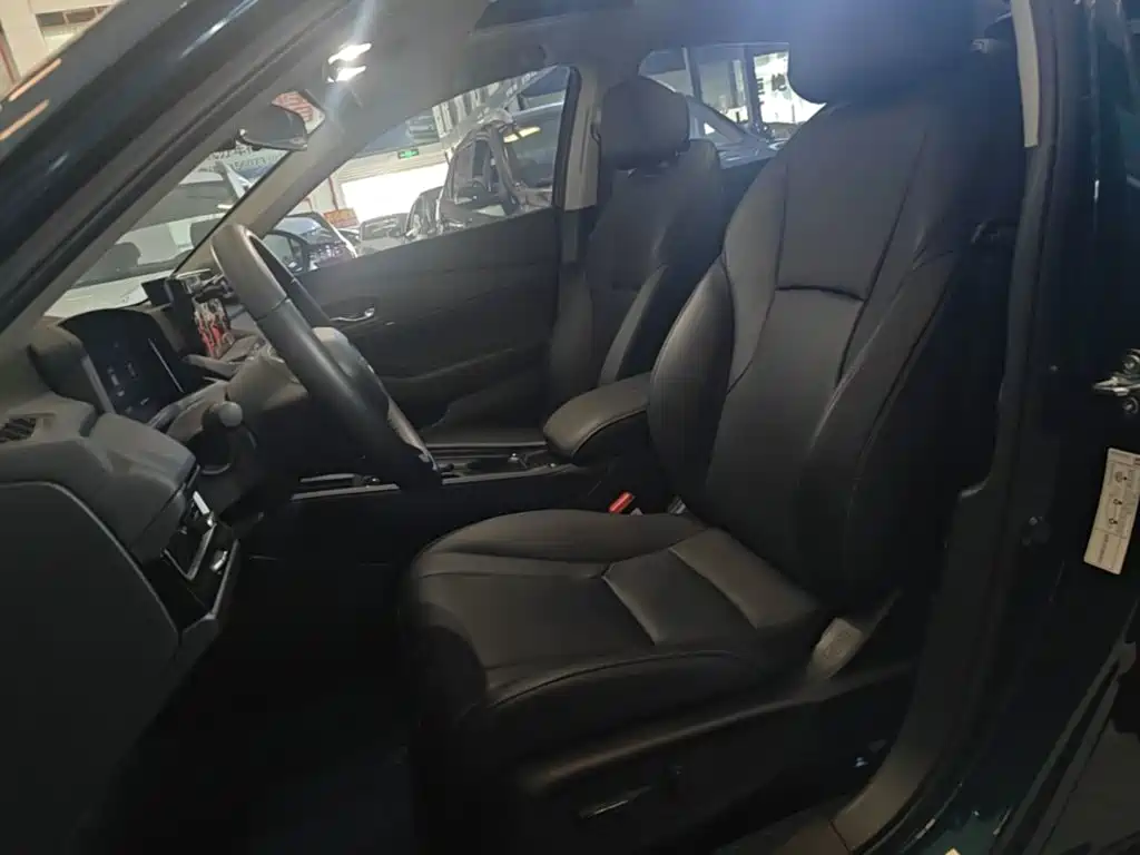 Honda Inspire — фото 15