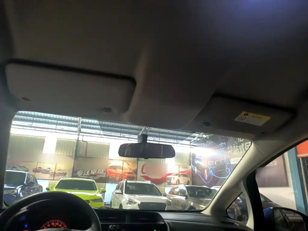 Honda Fit — фото 18