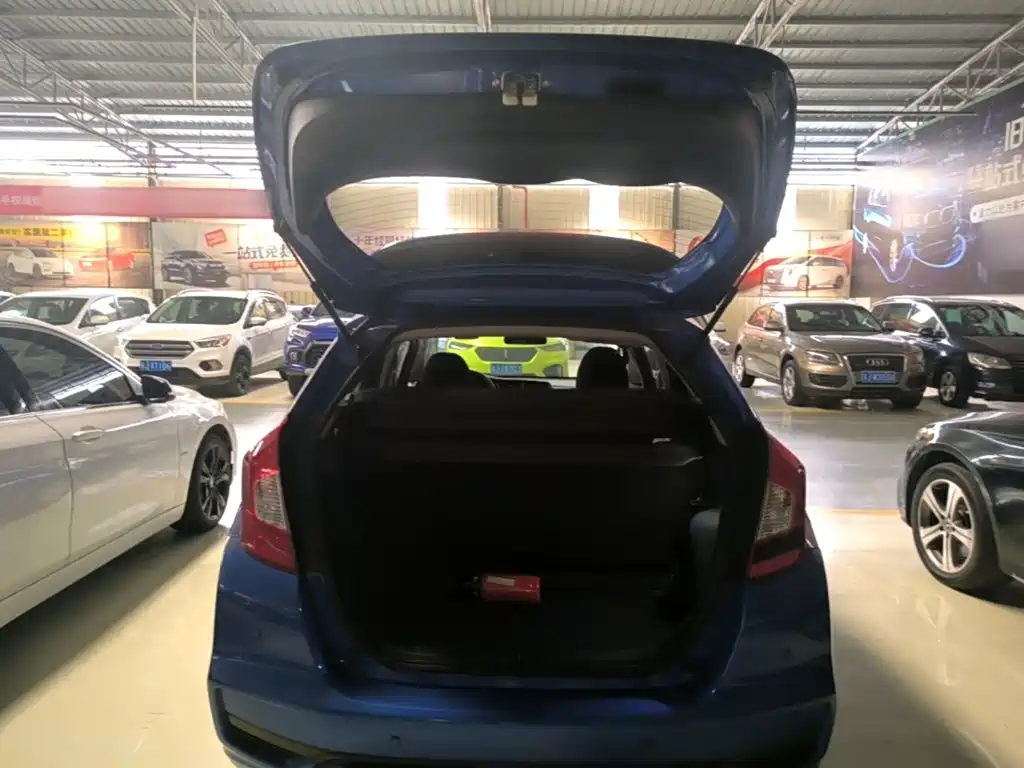 Honda Fit — фото 19