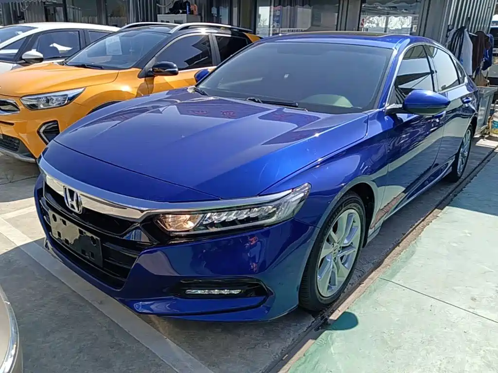 Honda Accord — фото 2