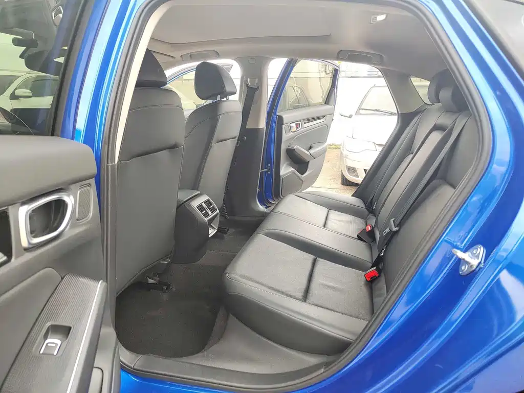 Honda Civic — фото 8