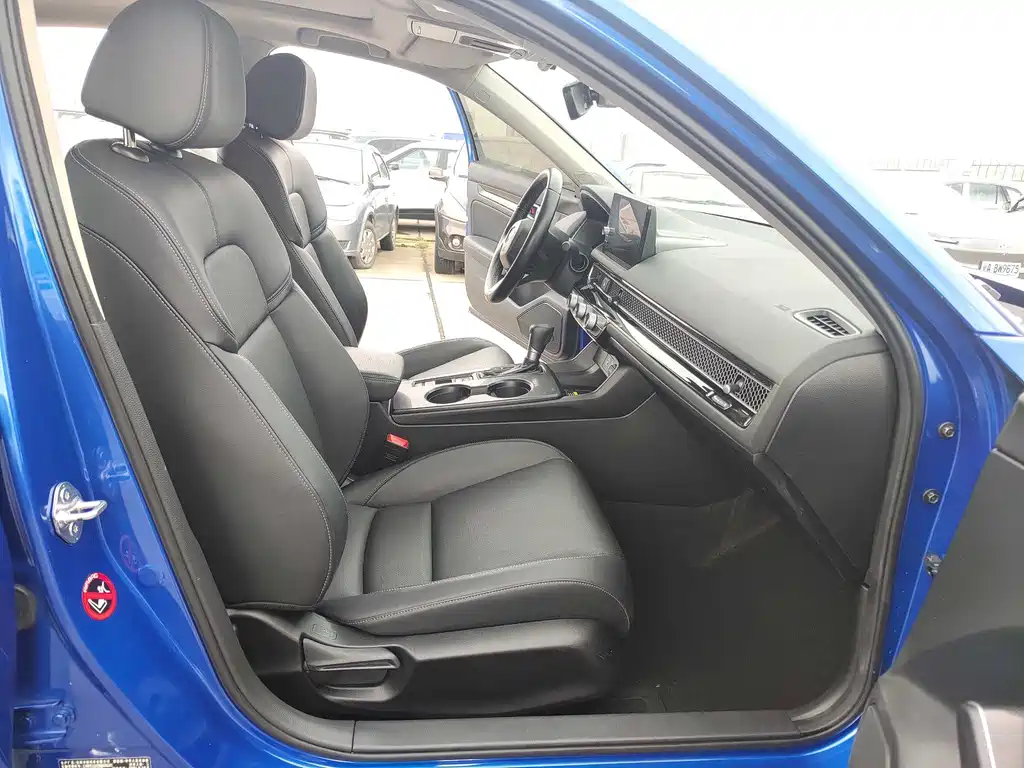 Honda Civic — фото 10